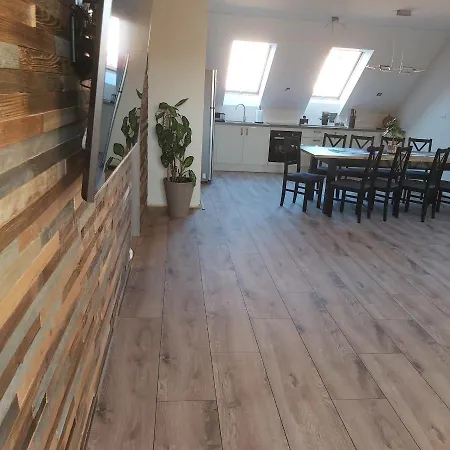 U Lalusia 팜스테이 *