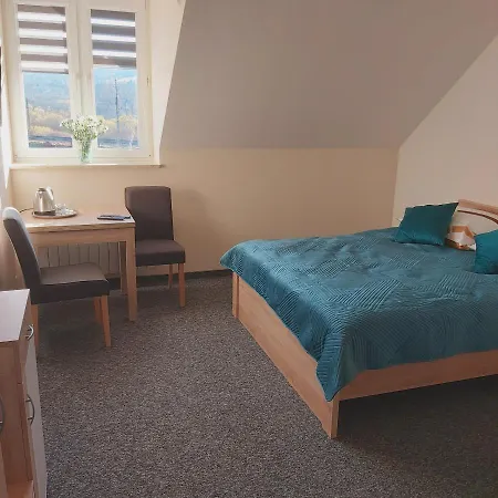 U Lalusia 팜스테이 *